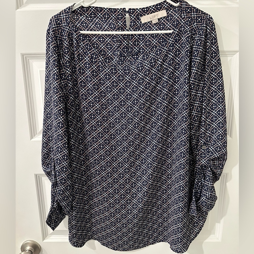 Loft Large top